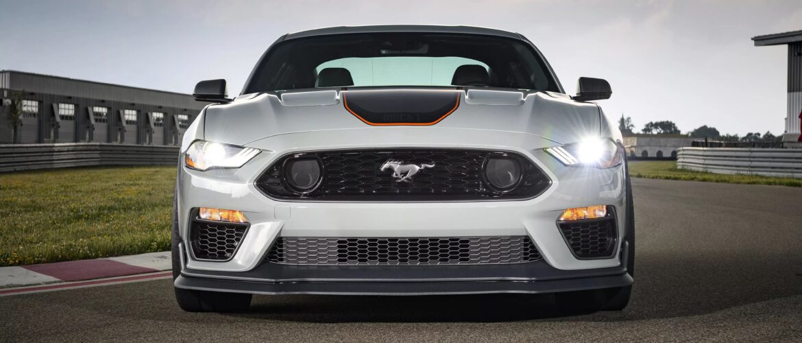 El Ford Mustang Mach 1, modelo 2021 es casi 9.000$ más barato que el GT350